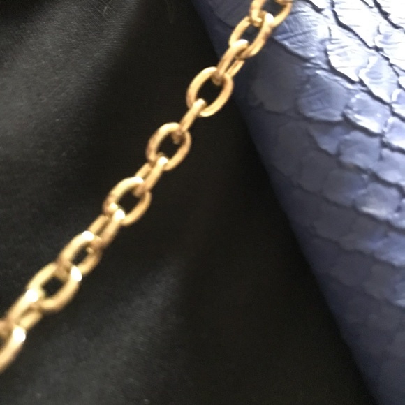 Purse - Picture 3 of 3